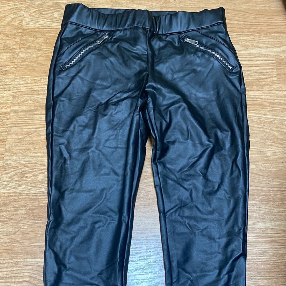 Leather leggings